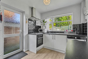 Photo 31- click for photo gallery